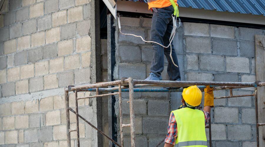 Professional New roof installation in Oxford, AL